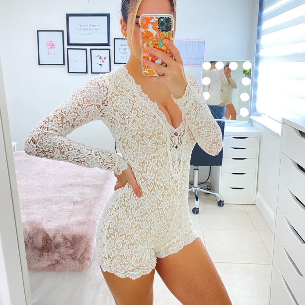 White lace romper